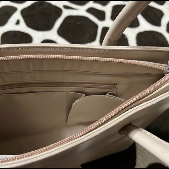 Marks&Spencers Shoulder Bag - Picture 4 of 6